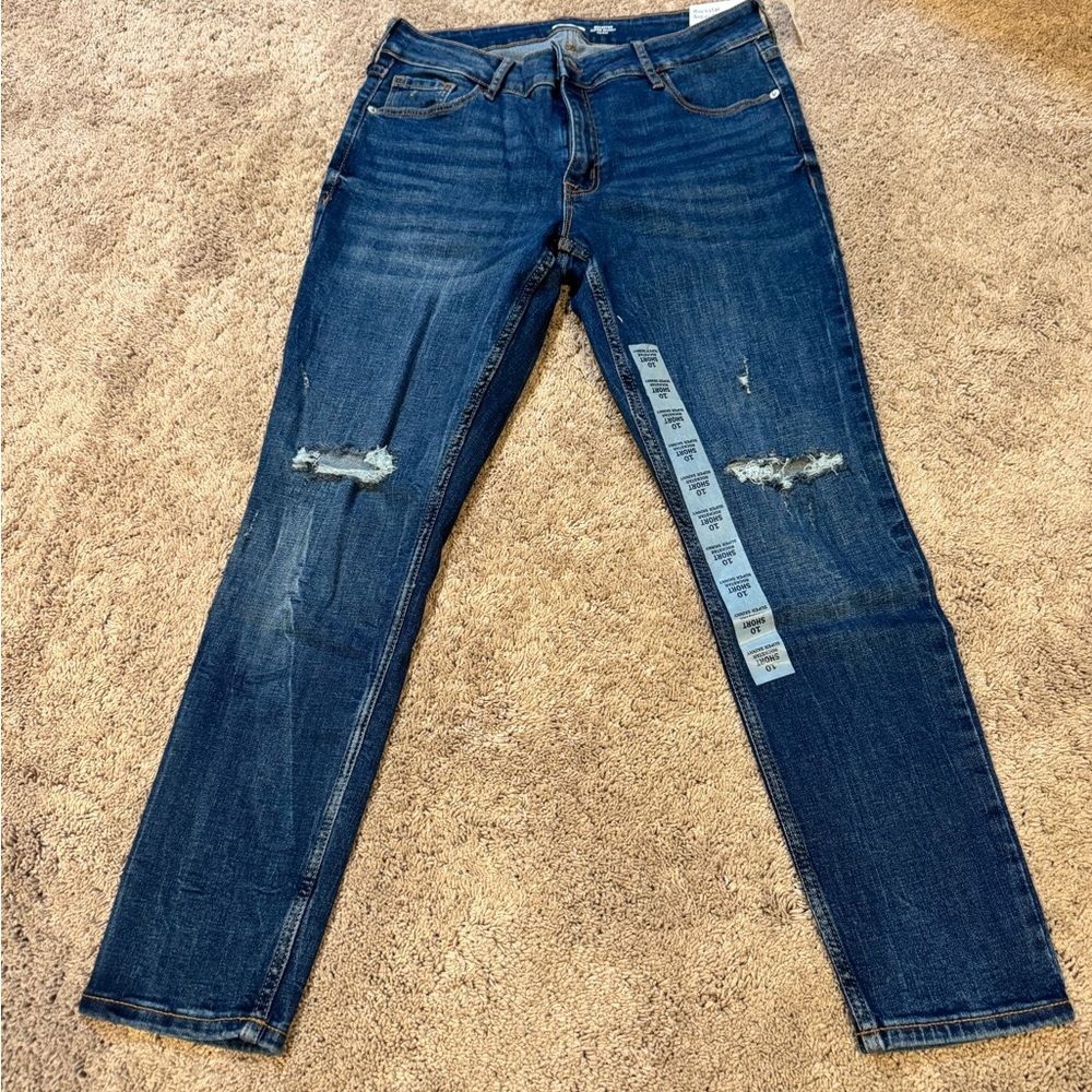 Old Navy Rockstar Super Skinny Mid Rise 10 Short